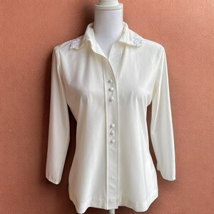 Vintage Matson Qiana Creamy Button Up Shirt with Lace